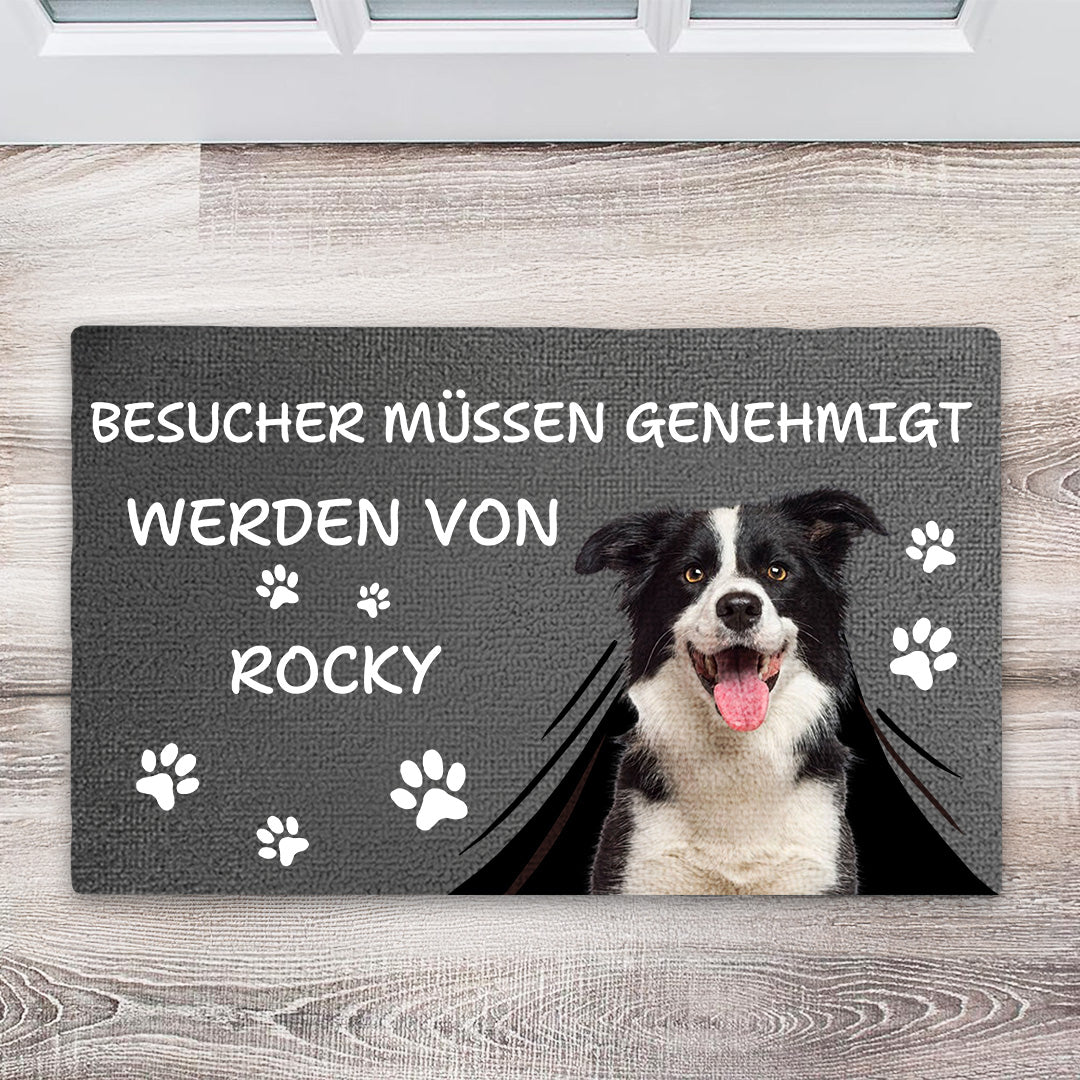 Besucher Müssen Genehmigt Werden Von - Geschenk für Haustierbesitzer - Personalisierte Fußmatte