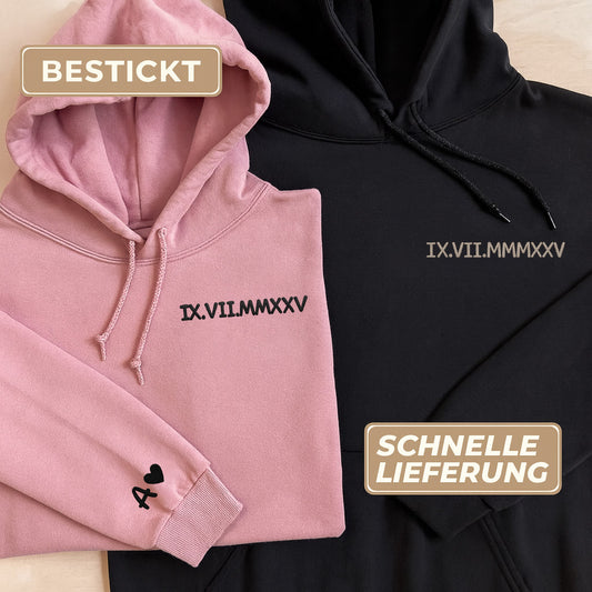 Personalisierte bestickte Kapuzenpullover für Paare – Römisches Datum für Sie & Ihn