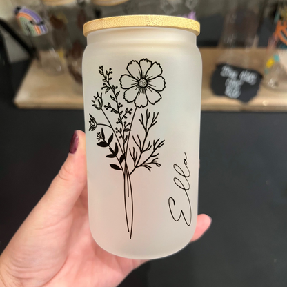 Geschenk für Frauen – Geburtsblume – Personalisierte Trinkbecher